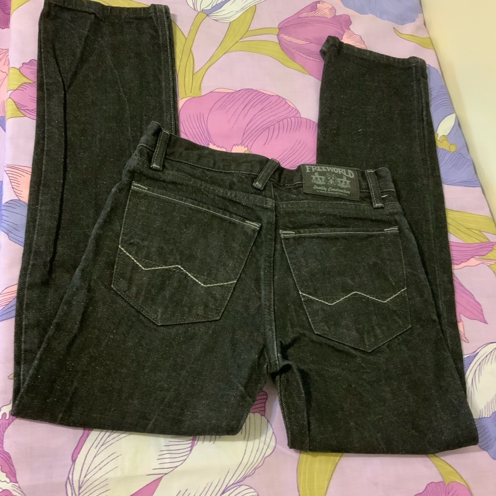 Like New FREE WORLD Boy Dark Wash Black Jeans
